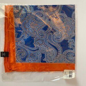 Van Heusen pocket square